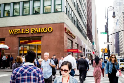 wells fargo layoffs
